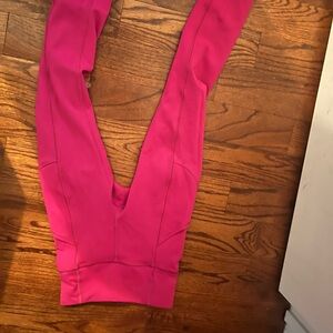 Lululemon Athletica Pink Leggings for Bold Style